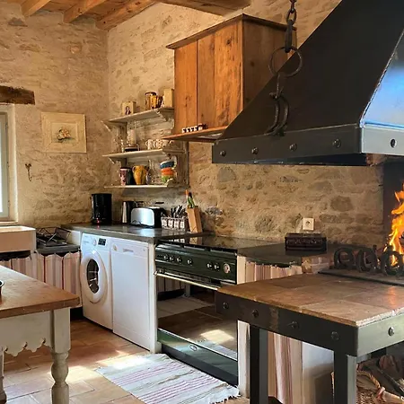 De Caractere La Grange Papoul Feriehus