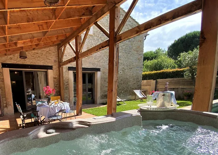Vakantiehuis De Caractere La Grange Papoul *