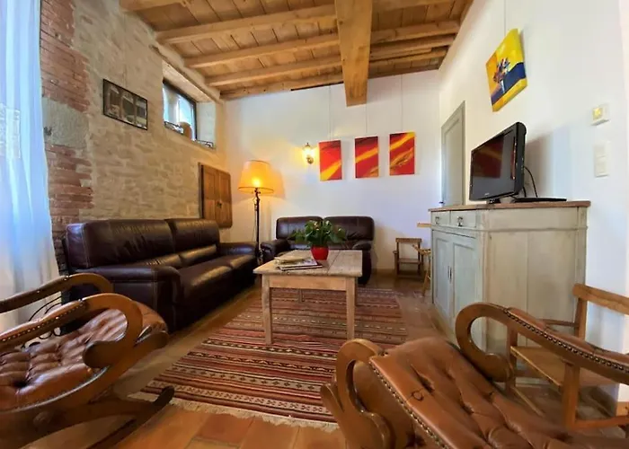 Vakantiehuis De Caractere La Grange Papoul *