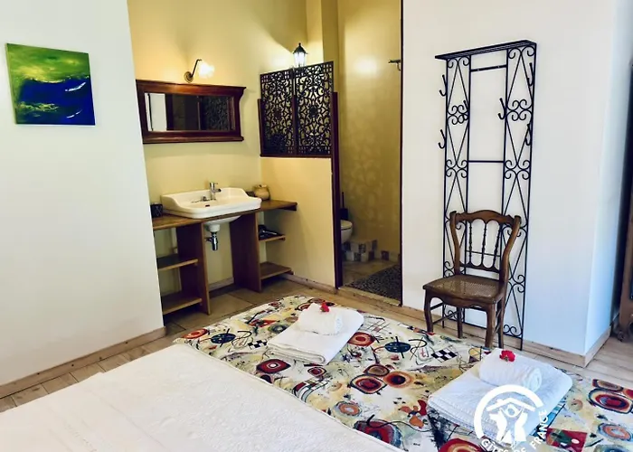 Vakantiehuis De Caractere La Grange Papoul
